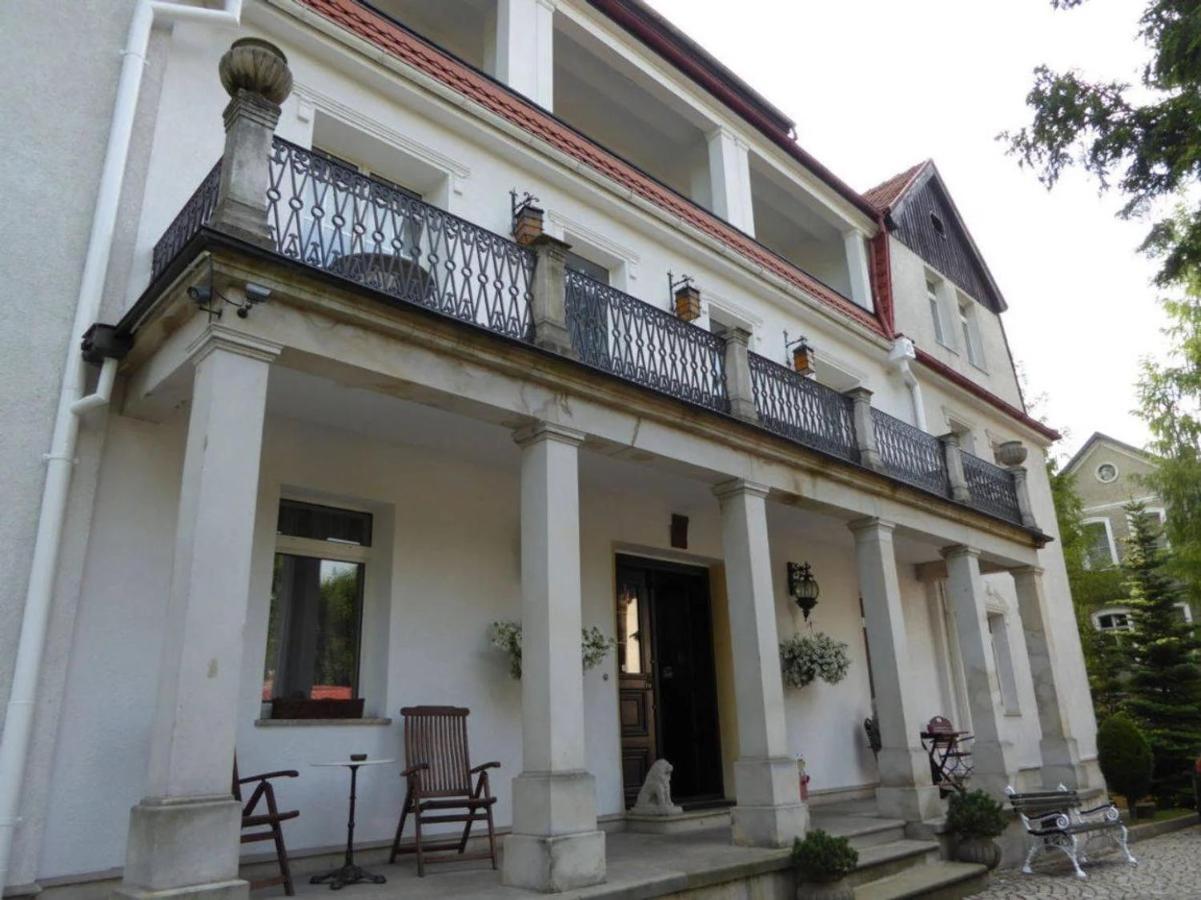 Viilla Rezidence Bed & Breakfast Кудова-Здрой Екстериор снимка